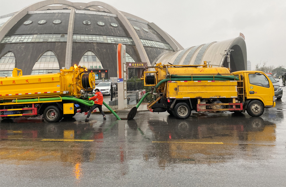 271余杭商场管道清淤